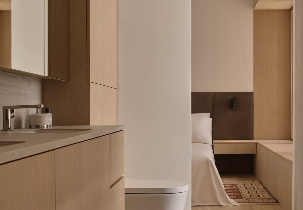 Trilight Apartment